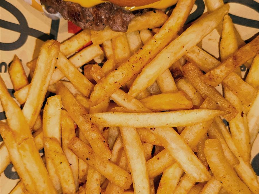 A bowl of classic frites